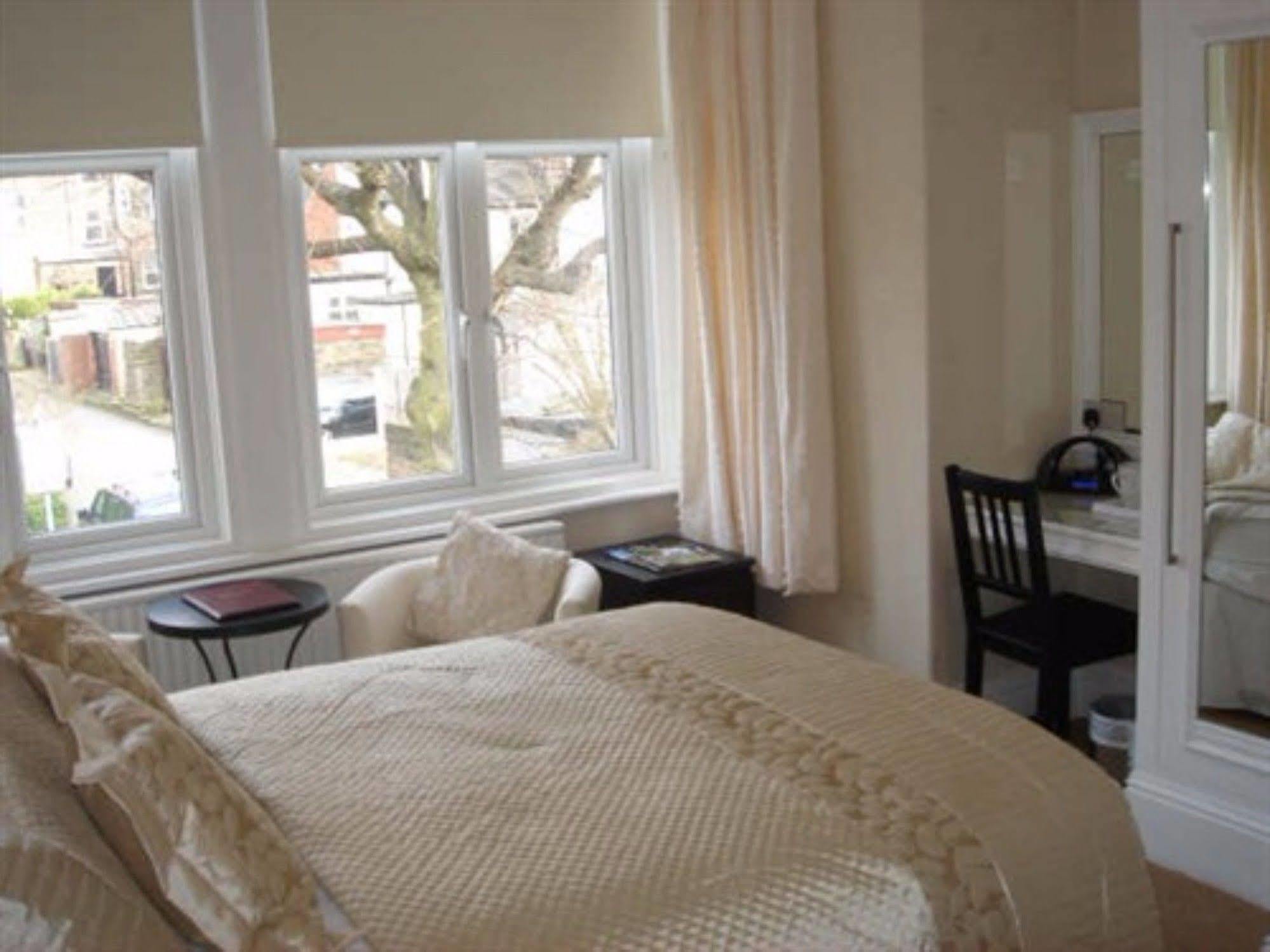 Acorn Lodge Harrogate Luaran gambar