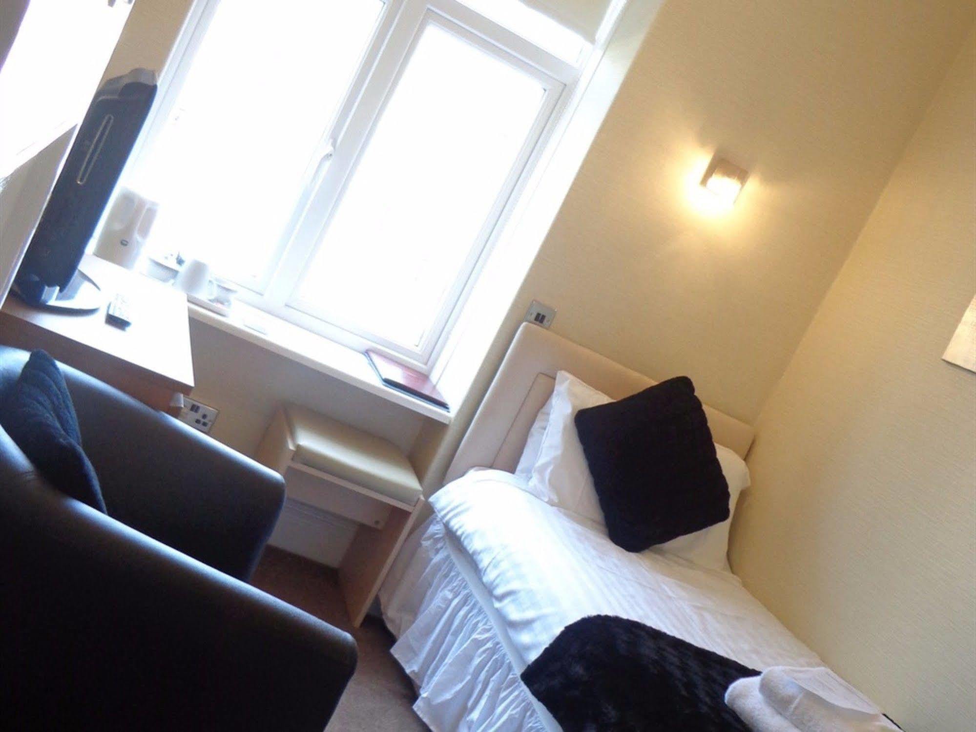 Acorn Lodge Harrogate Luaran gambar